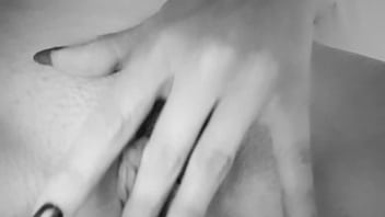 Sassy Allein Daheim thumbnail