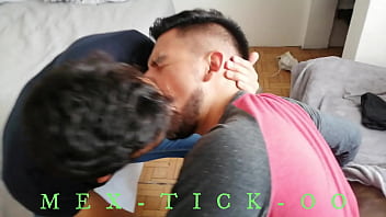 Ricky Lame Los Pies A Hugo thumbnail
