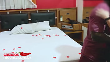 Ah o beijo quem gosta de beijar na boca comenta