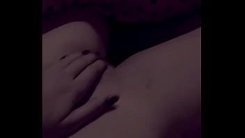 Tocandose con mi vergon