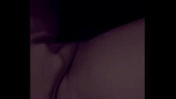 Tocandose con mi vergon