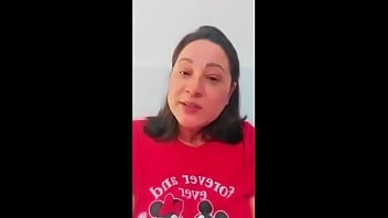 Quem é binho ted por trás das câmeras carona do ted em saia justa