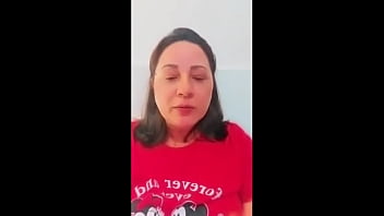 Quem é binho ted por trás das câmeras carona do ted em saia justa