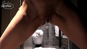 Ta belle mère a oublié de fermer la porte joielle ne t'a pas entendu rentrer