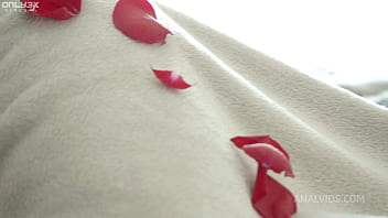 Only3x girls amy and jayla enjoy a petaled lesbian breakfast 4k