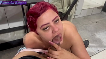 Pamela sagaz fode gostoso dentro do seu bar você gostaria de foder ela na mesa de sinuca