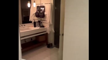 I really love this room aboutto soak in the tub