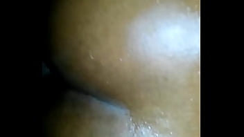 Gozando no cuzinho da minha preta