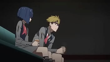 Bébé dans la machine