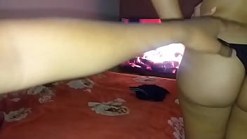Sexo muy caliente toda la noche con esta amiga