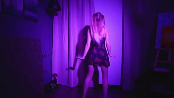 No sex just relaxing dance to french music