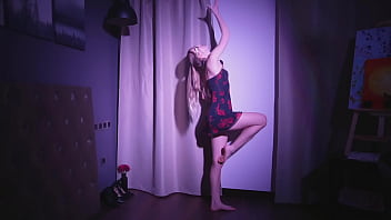 No sex just relaxing dance to french music