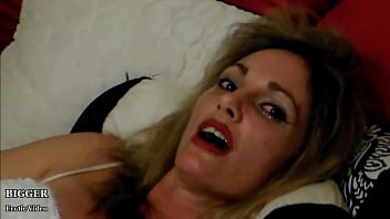 Hot babe in white thigh highs