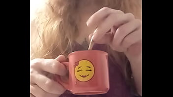 Bonjour mes coquins je vous offre le café je vous souhaite un bon samedi