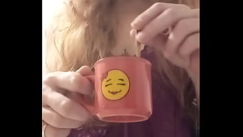 Bonjour mes coquins je vous offre le café je vous souhaite un bon samedi