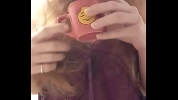 Bonjour mes coquins je vous offre le café je vous souhaite un bon samedi