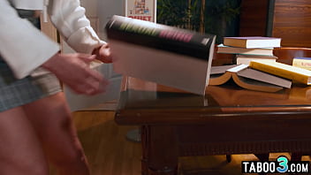 Big tits latin cougar licked and fingered a sexy brunette babe