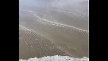 Enjoying another day at the beach #brazilian #housewife #luna #morena #brunette #sexy #beach #goodvibes #summer #biki