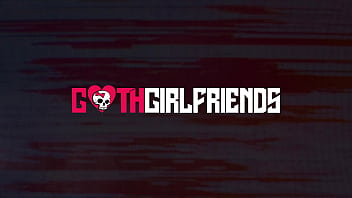 Curvy tattooed trippi rose's cum tastic time as a goth girlfriend