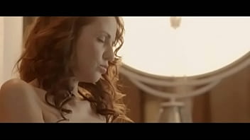 Veronika rubbing the button daintily hot