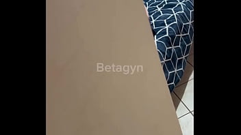 Dei uma rapidinha e quase fui pega