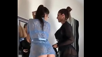 Bailando en tanga dura daddy yankee