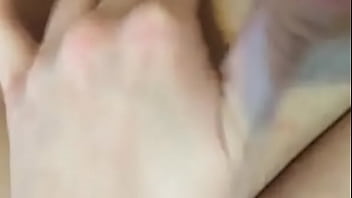 Finger popping