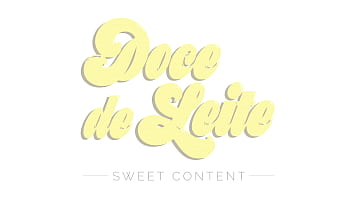 Bucetinha branca ama um consolo