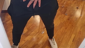 Gemiti e sborrata intensa in primo piano cazzo enorme sborra sexy e arrapato