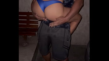 O dia que a belinha levou três gozadas na boca