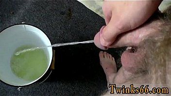 Gay Twinks Eddy And His Bucket Of Piss thumbnail