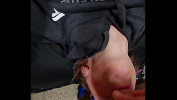 He leaves a huge creampie in wifes pussy