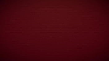 Brincadeira na piscina com três amigas