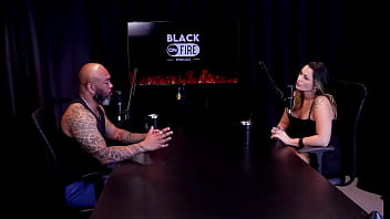 Gosta do pau médio já parou uma gravação por causa da posição o cliente não queria pagar e ficou sem retorno por motivo de agatha mama watch sheer red