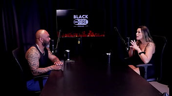 Gosta do pau médio já parou uma gravação por causa da posição o cliente não queria pagar e ficou sem retorno por motivo de agatha mama watch sheer red