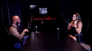 Gosta do pau médio já parou uma gravação por causa da posição o cliente não queria pagar e ficou sem retorno por motivo de agatha mama watch sheer red