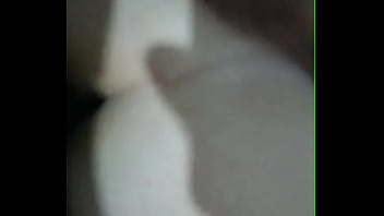 Mais uma gostosa esposa brincando comigo na frente do marido Mais uma gostosa esposa brincando comigo na frente do marido