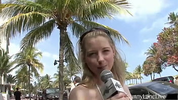 Brunette sasha grey & blonde sunny lane got dicked by tom byron