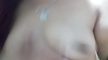 Me manda videitos calientes