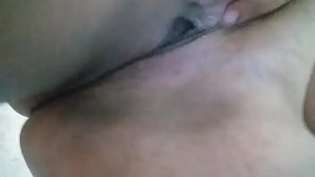 Me manda videitos calientes