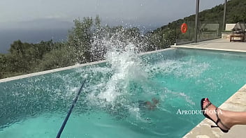 Pool boy and kinky mama