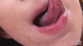 Suckin off the suits