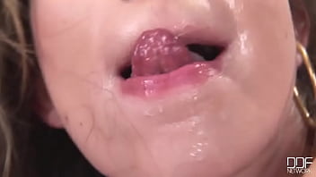 Suckin off the suits