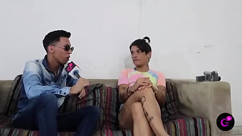 Cayo presa dos veces en su vida pero para ella era un encanto agacharse y recoger el jabon en la ducha con los presos