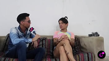 Cayo presa dos veces en su vida pero para ella era un encanto agacharse y recoger el jabon en la ducha con los presos Cayo presa dos veces en su vida pero para ella era un encanto agacharse y recoger el jabon en la ducha con los presos