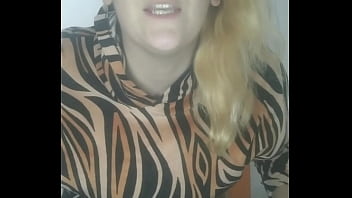 Colandome un pene grande