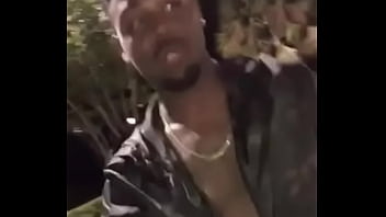 Markeesama rapping outside