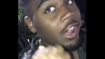 Markeesama rapping outside