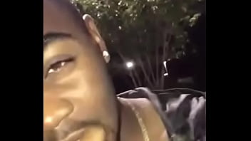 Markeesama rapping outside