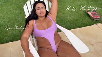 Listen to my sexy voice in the video